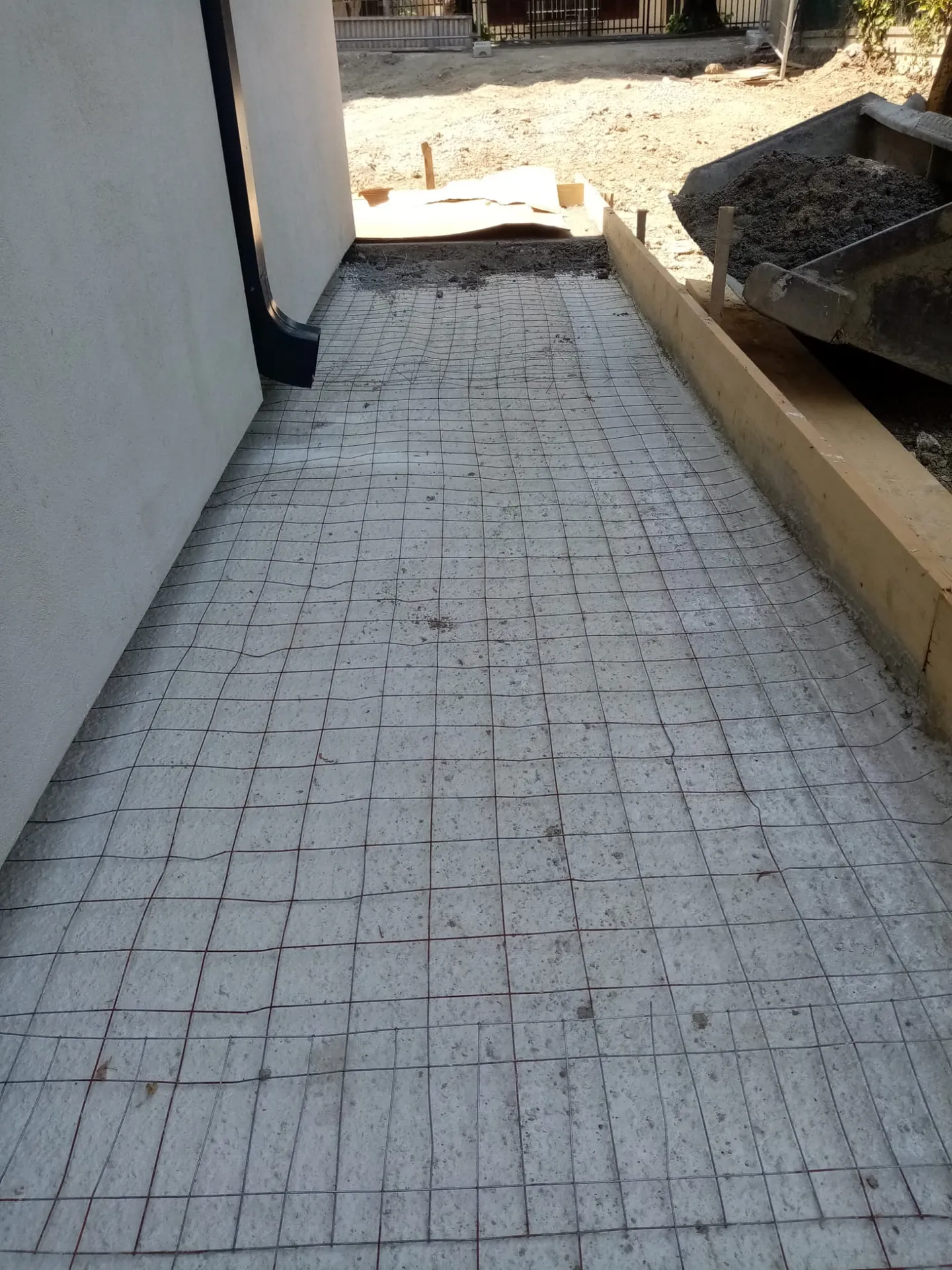 Sistemazione Aree Esterne — EDILALFA S.r.l. — foto 8